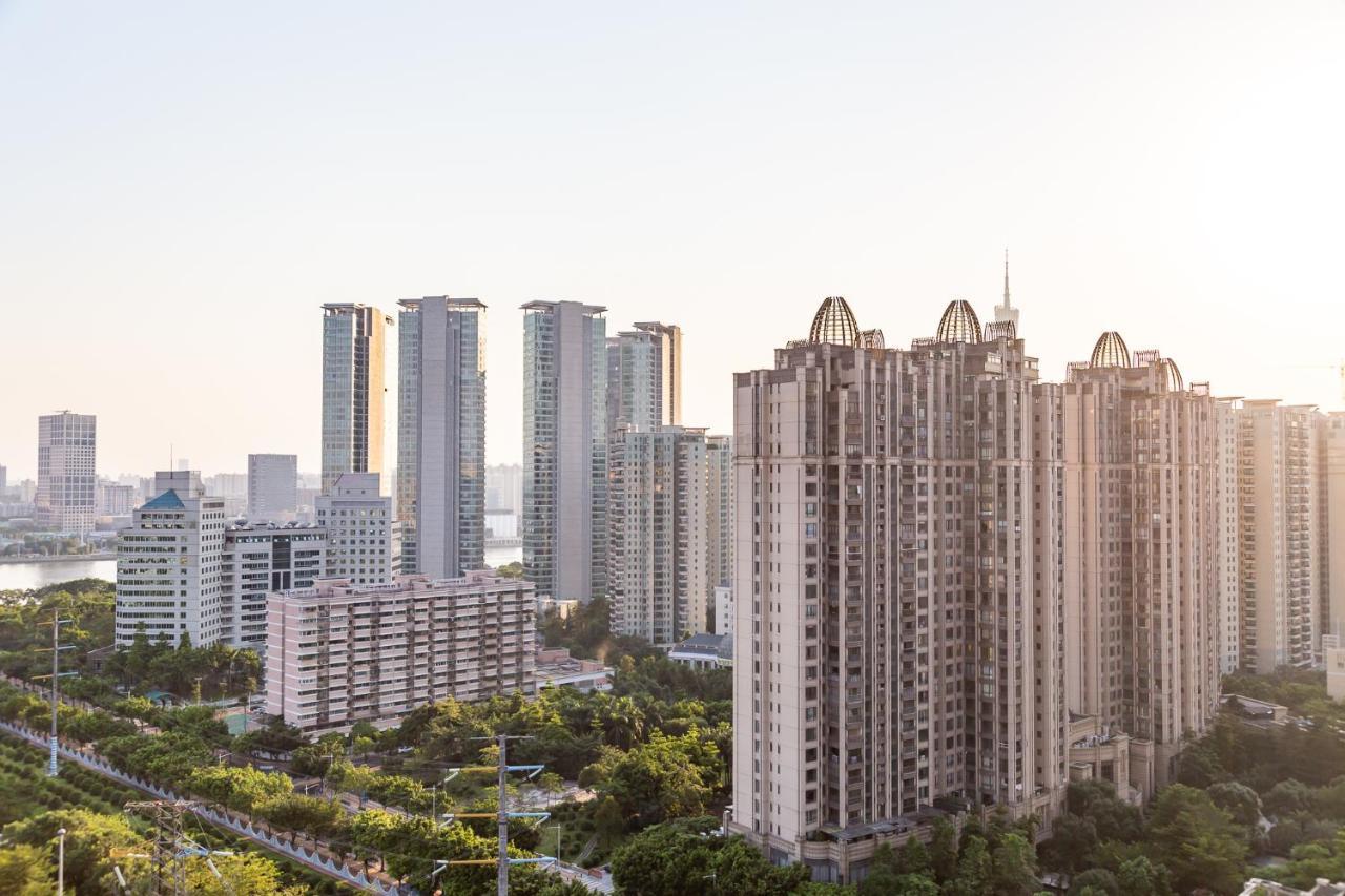 Livetour Hotel Zhujiang New Town Гуанчжоу Экстерьер фото
